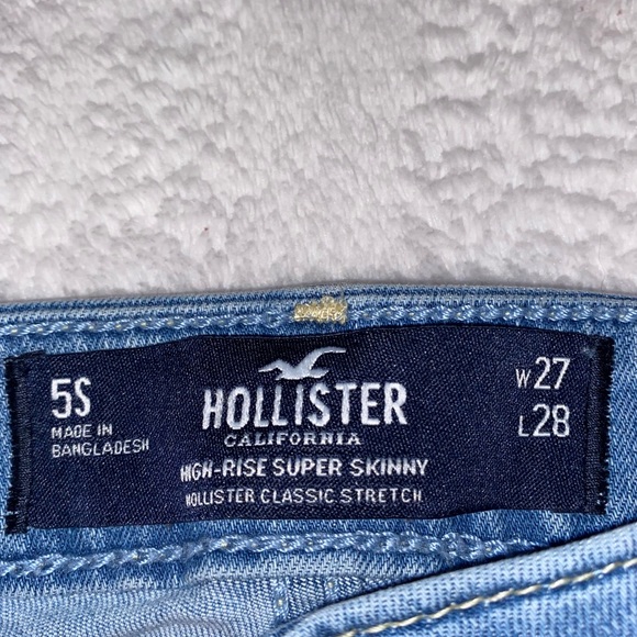 HIGH RISE SUPER SKINNY DISTRESSED JEANS - Picture 2 of 2